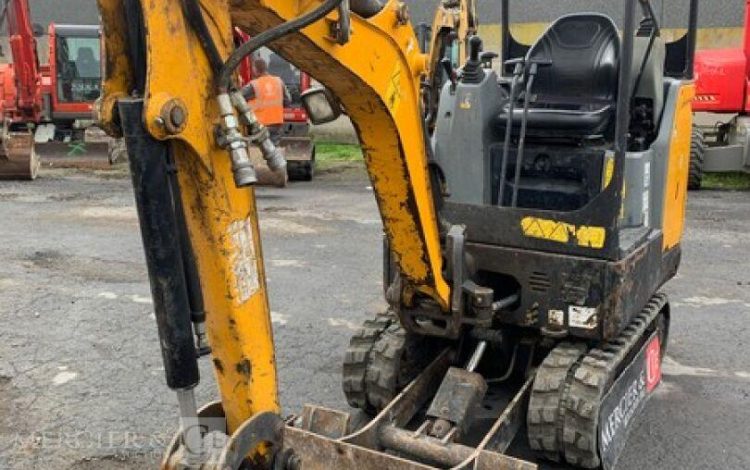 BOBCAT E17  PEL010286