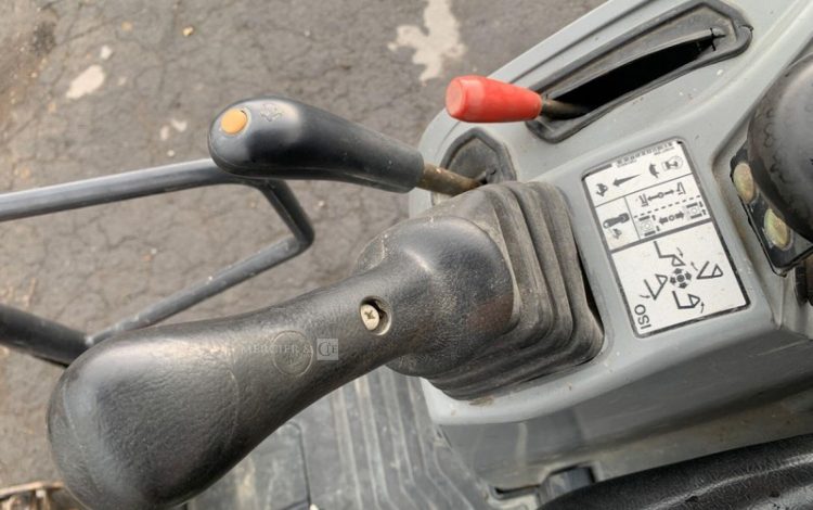 BOBCAT E17  PEL010286