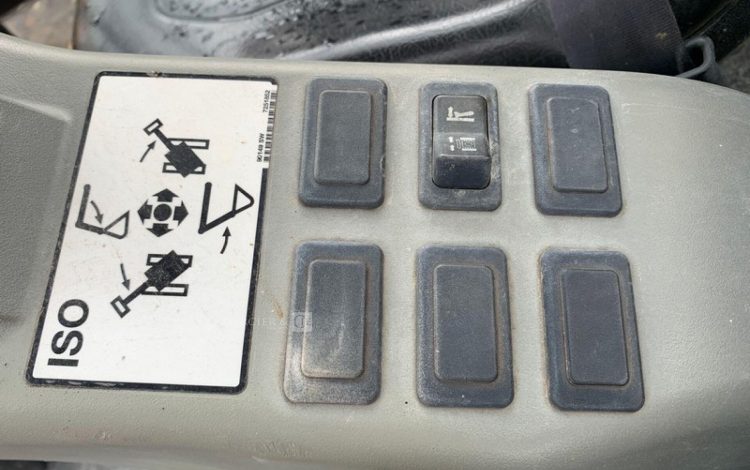 BOBCAT E17  PEL010286