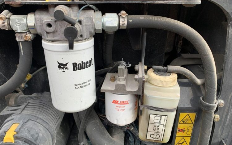 BOBCAT E17  PEL010286
