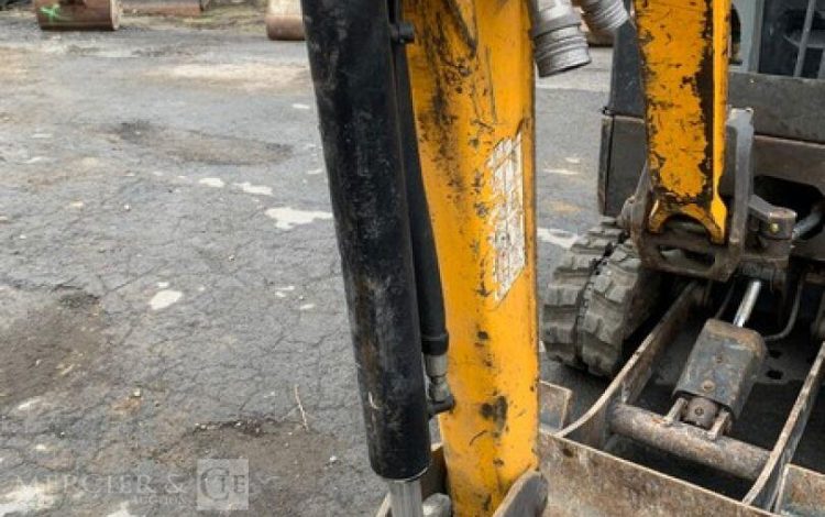 BOBCAT E17  PEL010286