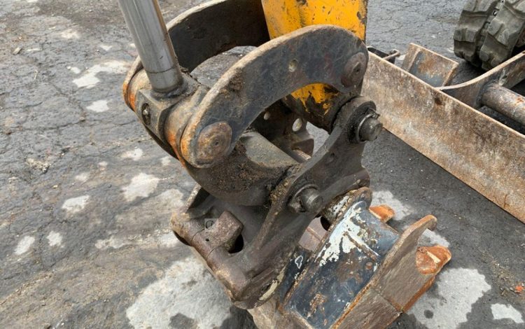 BOBCAT E17  PEL010286