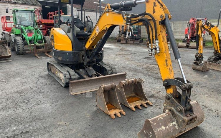 BOBCAT E26***EM  PEL010470