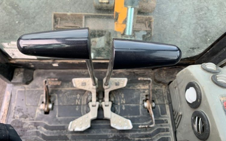 BOBCAT E17  PEL010042