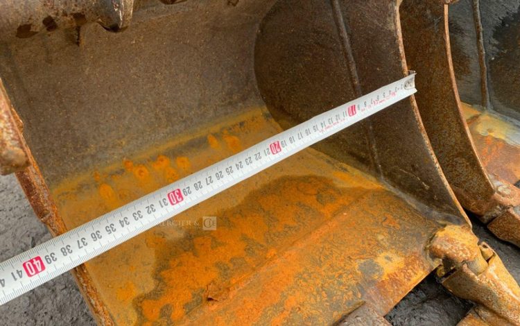 BOBCAT E17  PEL010042