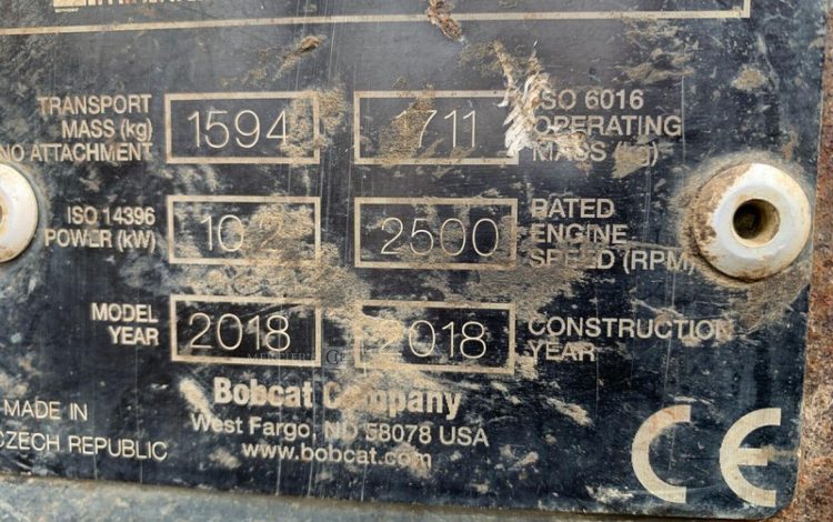 BOBCAT E17  PEL010042