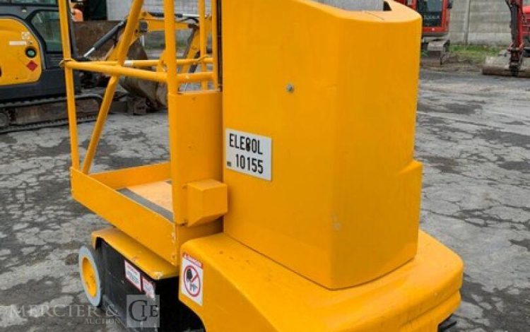 JLG TOUCAN JUNIOR 8B  ELE010155