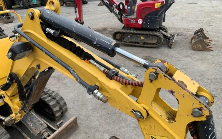 YANMAR SV08-1C  J1D199