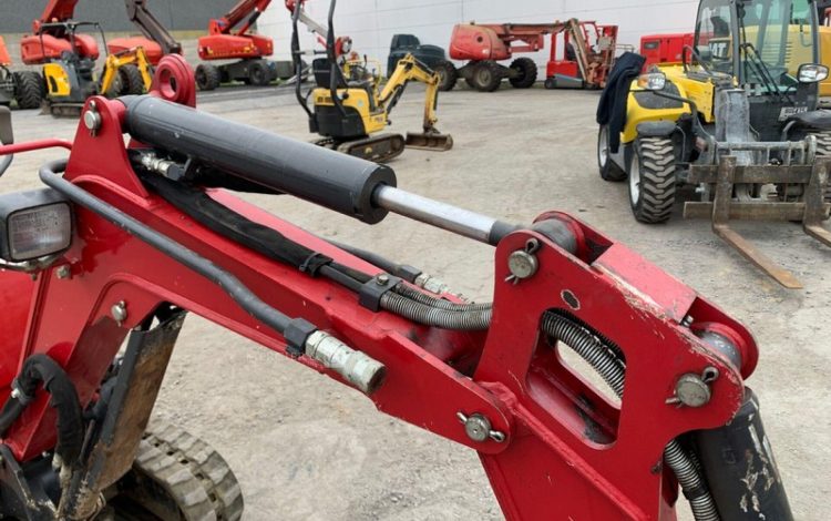 YANMAR SV08-1C  1D477