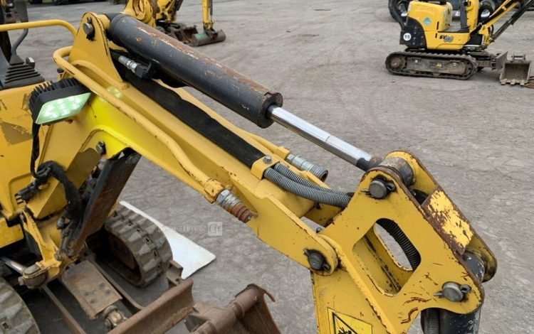 YANMAR SV08-1A(S)  AJ088