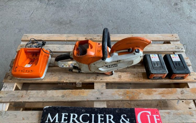 STIHL TSA230  DEC010209