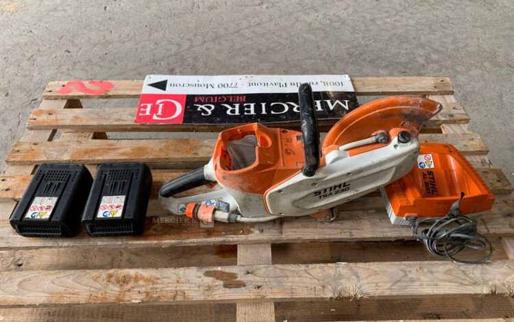 STIHL TSA230  DEC010209