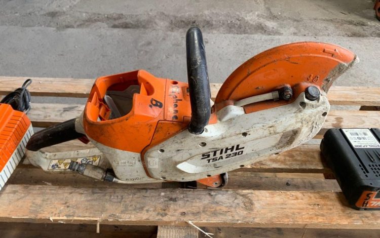 STIHL TSA230  DEC010212