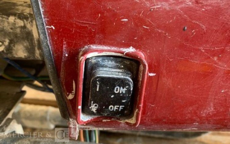 TITAN IMPACT 400  AIR011111