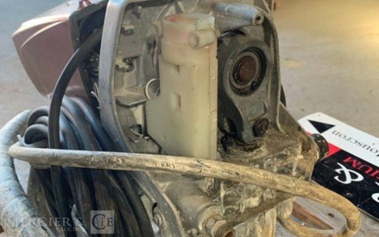 TITAN IMPACT 400  AIR011111