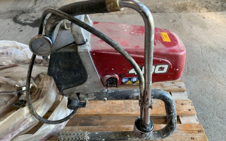 TITAN IMPACT 400  AIR011345