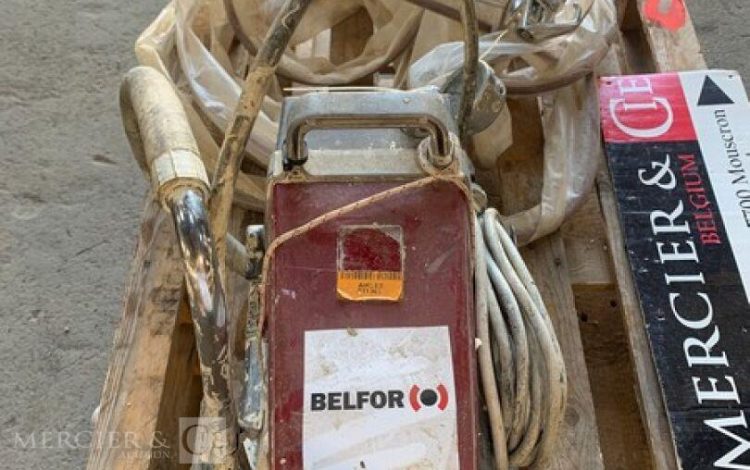 TITAN IMPACT 400  AIR011361