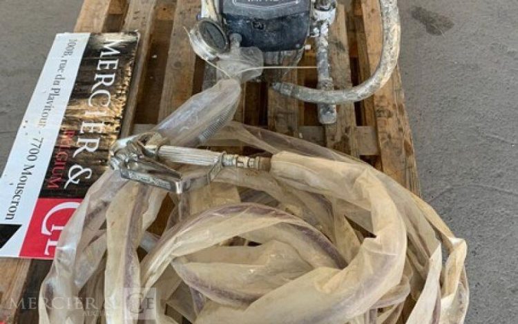 TITAN IMPACT 400  AIR011361