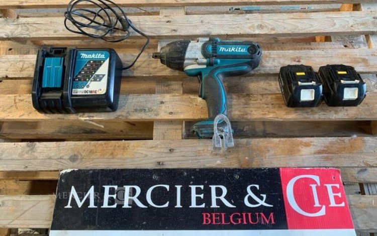 MAKITA BTW450 RFE  BOU010009