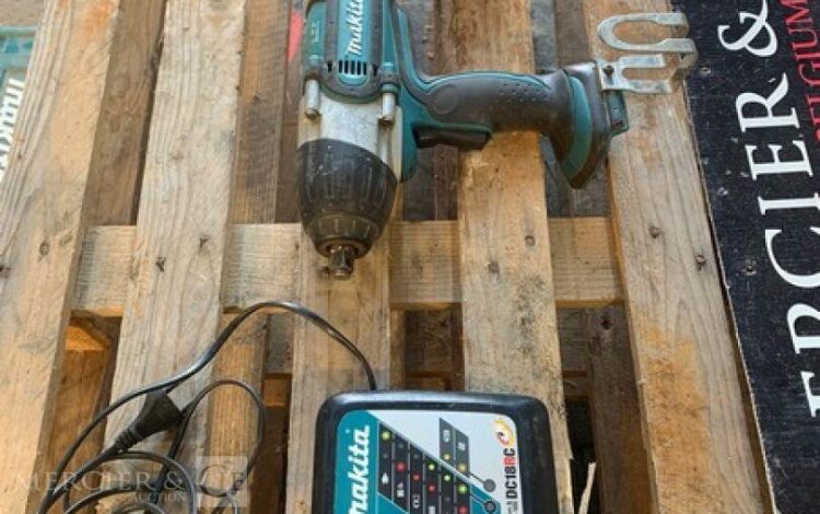 MAKITA BTW450 RFE  BOU010009