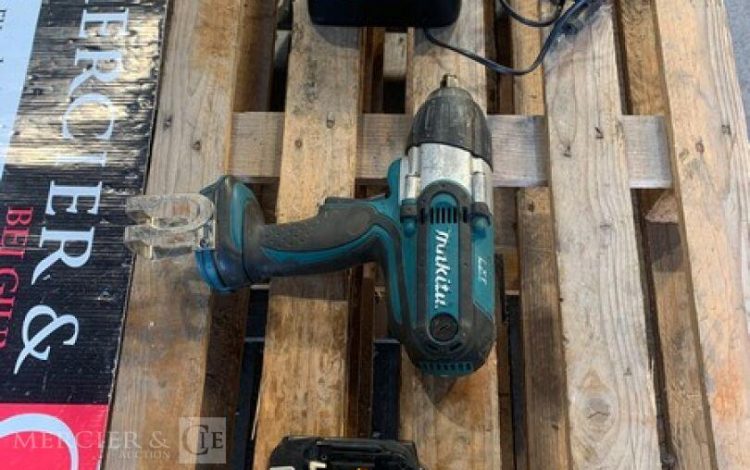 MAKITA BTW450 RFE  BOU010009