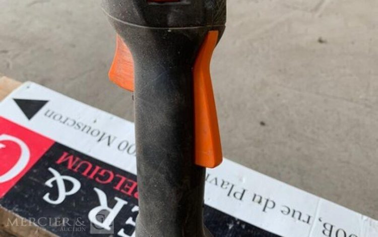 STIHL FS410C  DEB010941