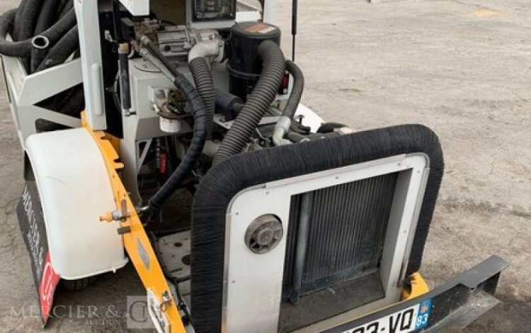 EUROPRO COMPACT PRO 90  POM010013