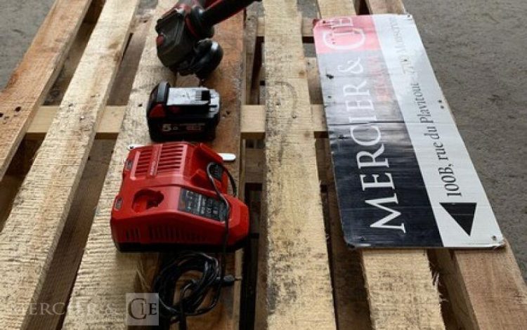 MILWAUKEE M18CAG125XPDB  ME1010383