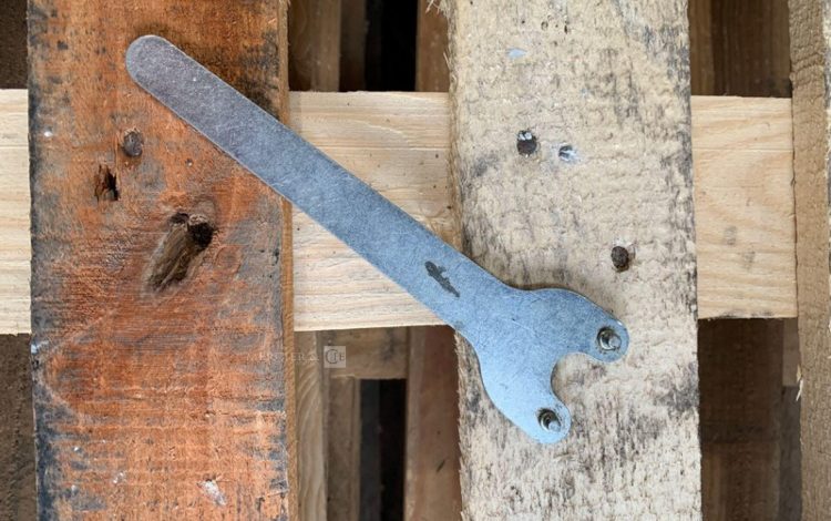 MILWAUKEE M18CAG125XPDB  ME1010383