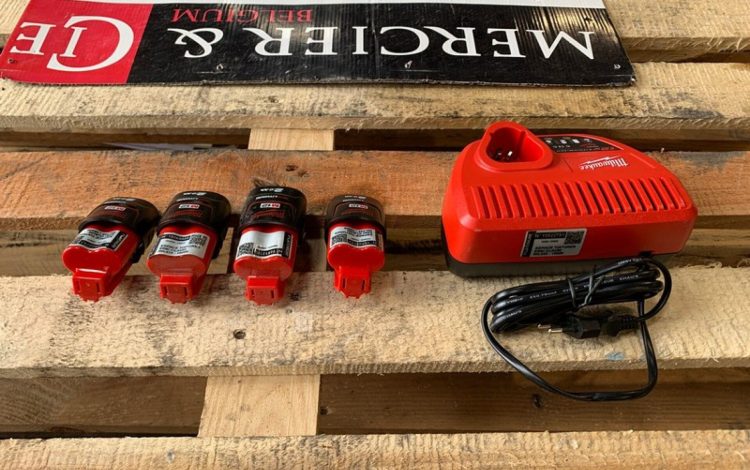 MILWAUKEE   MIL010000