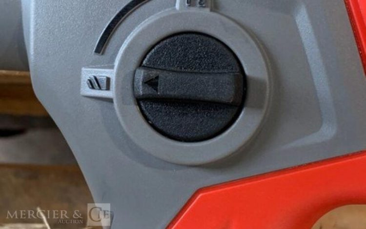 MILWAUKEE M12CH-202X  MIL010001