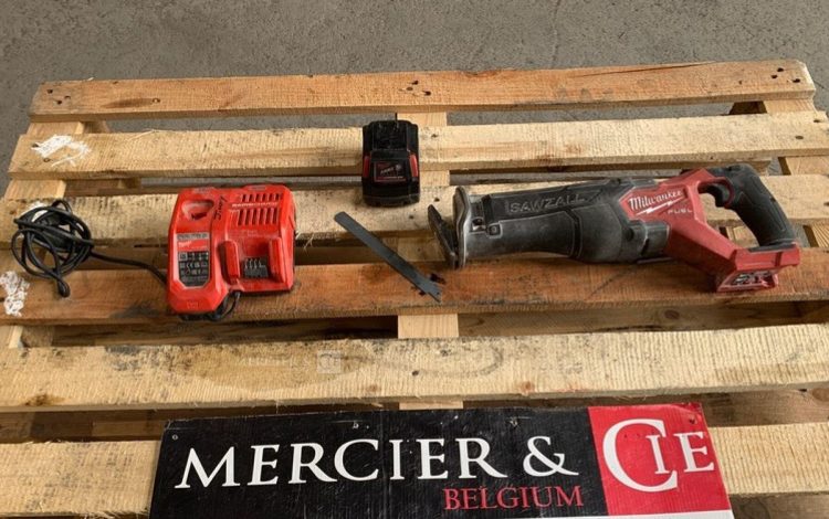 MILWAUKEE M18 FSZ  MIL010014