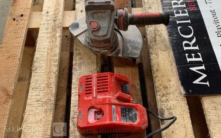 MILWAUKEE   MIL010000