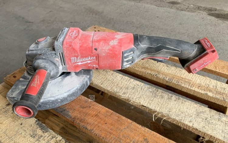 MILWAUKEE   MIL010000