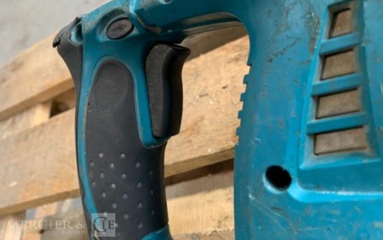 MAKITA BHR262T  PER010213