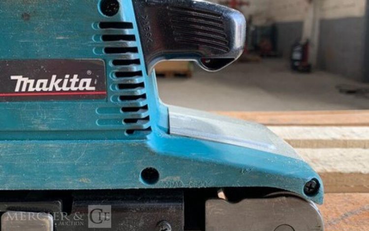 MAKITA 9404  PON011055