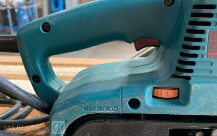 MAKITA 9404  PON011055