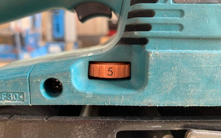 MAKITA 9404  PON011055