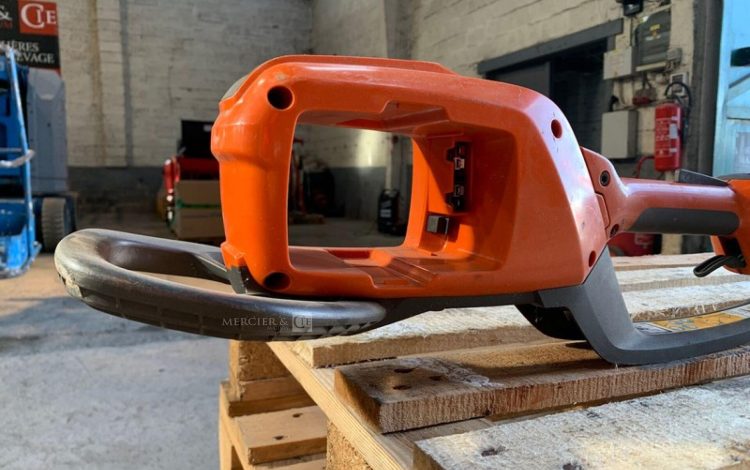 HUSQVARNA 520IHE3  TAI010068