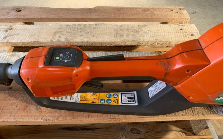 HUSQVARNA 520IHE3  TAI010068