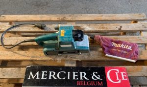 MAKITA 9404  PON010632