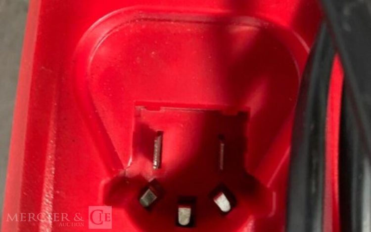 MILWAUKEE M12CH-202X  MIL010001