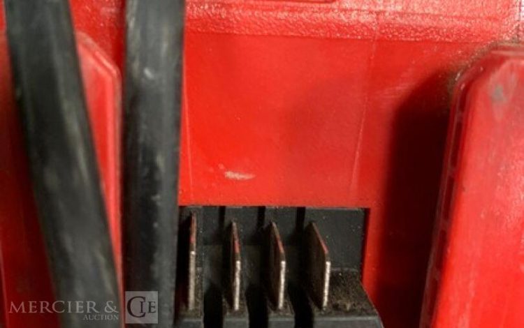 MILWAUKEE M12CH-202X  MIL010001