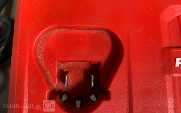 MILWAUKEE M12CH-202X  MIL010001