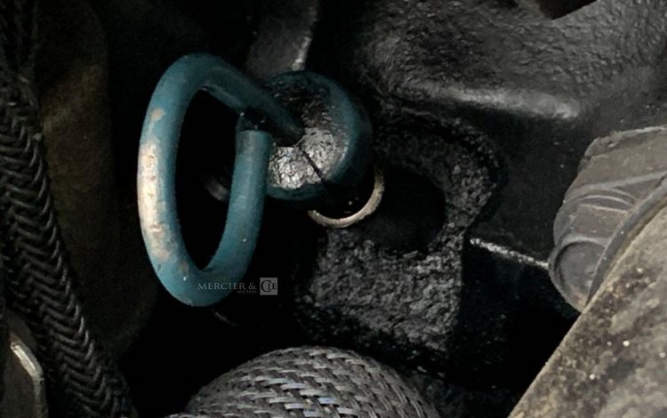 HYUNDAI MINI PELLE SUR CHENILLE 3,8 TONNES  ROB1805