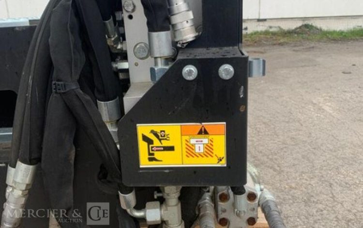 SIMEX RABOTEUSE AUTO NIVELLANTE AVEC TAPIS CONVOYEUR  SPLC18HP