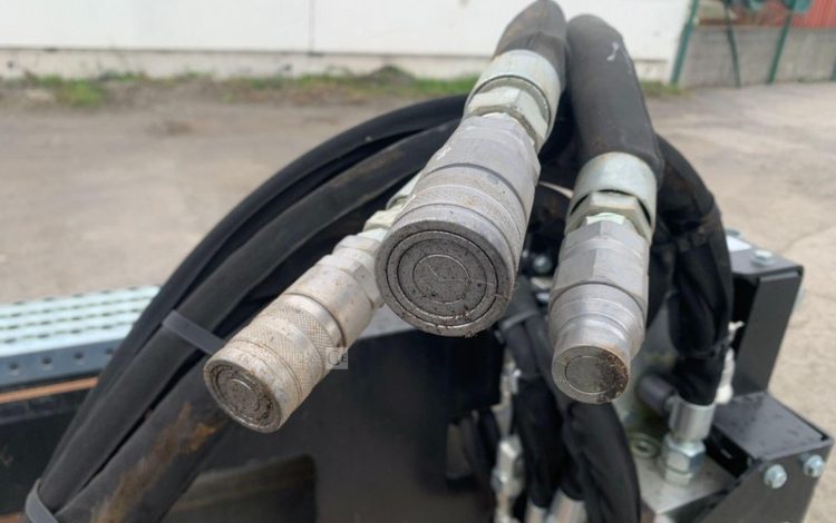 SIMEX RABOTEUSE AUTO NIVELLANTE AVEC TAPIS CONVOYEUR  SPLC18HP