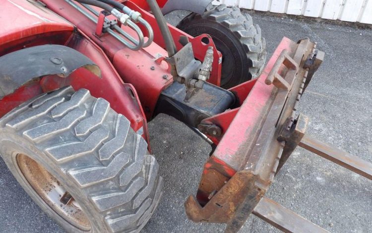 MANITOU CHARIOT TELESCOPIQUE SLT 420 B  2T  4289H AN2007 ROUGE 233543