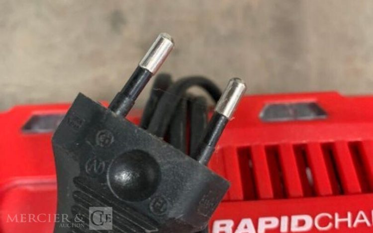 MILWAUKEE M12CH-202X  MIL010001