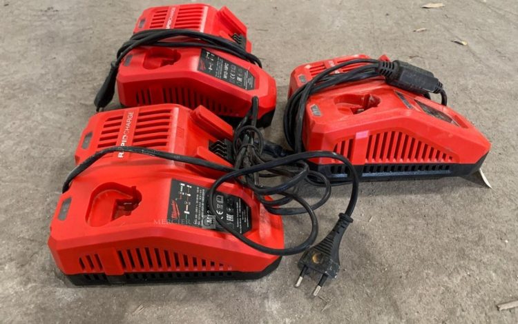MILWAUKEE M12CH-202X  MIL010001